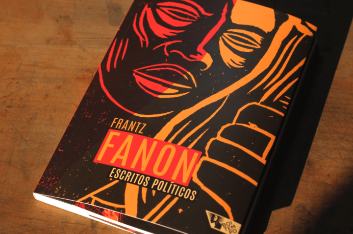Capa: Resenha de Escritos Políticos de Frantz Fanon